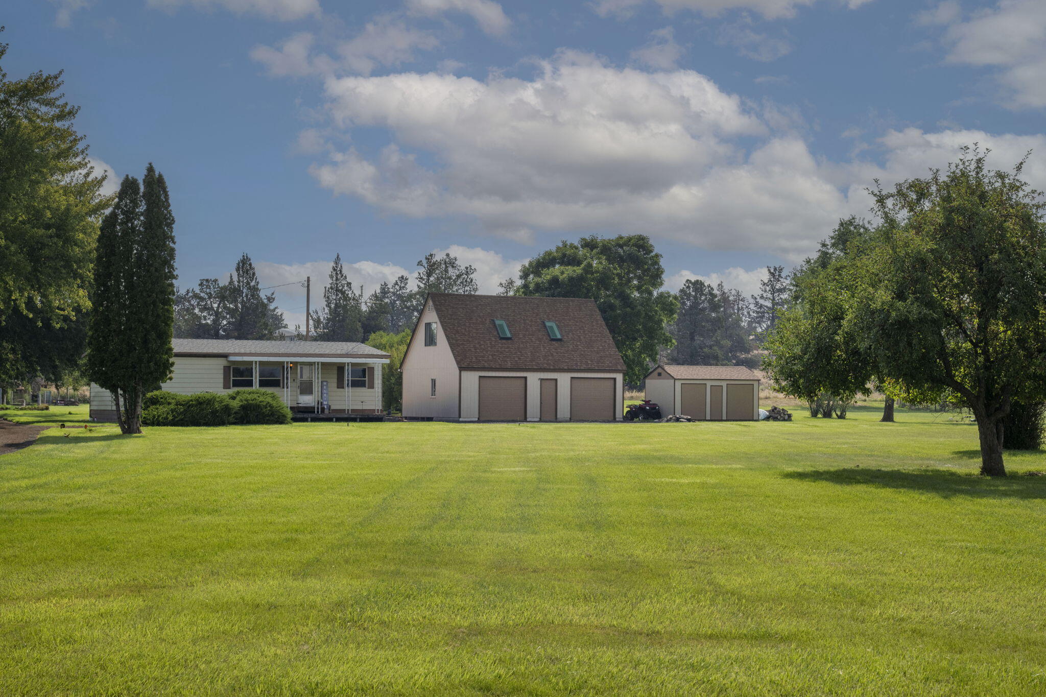 Lake Park Estate - Residential