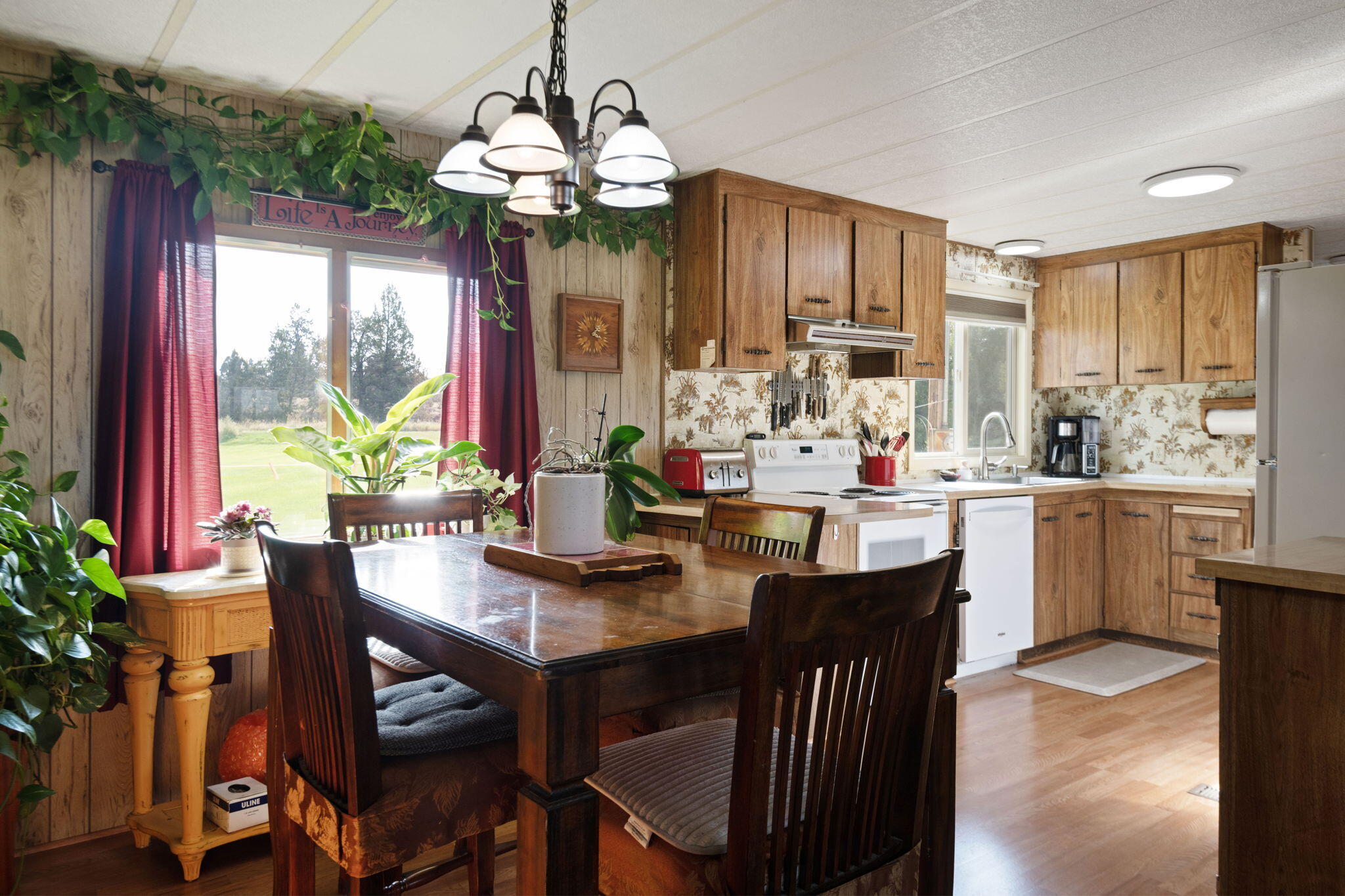 Lake Park Estate - Residential