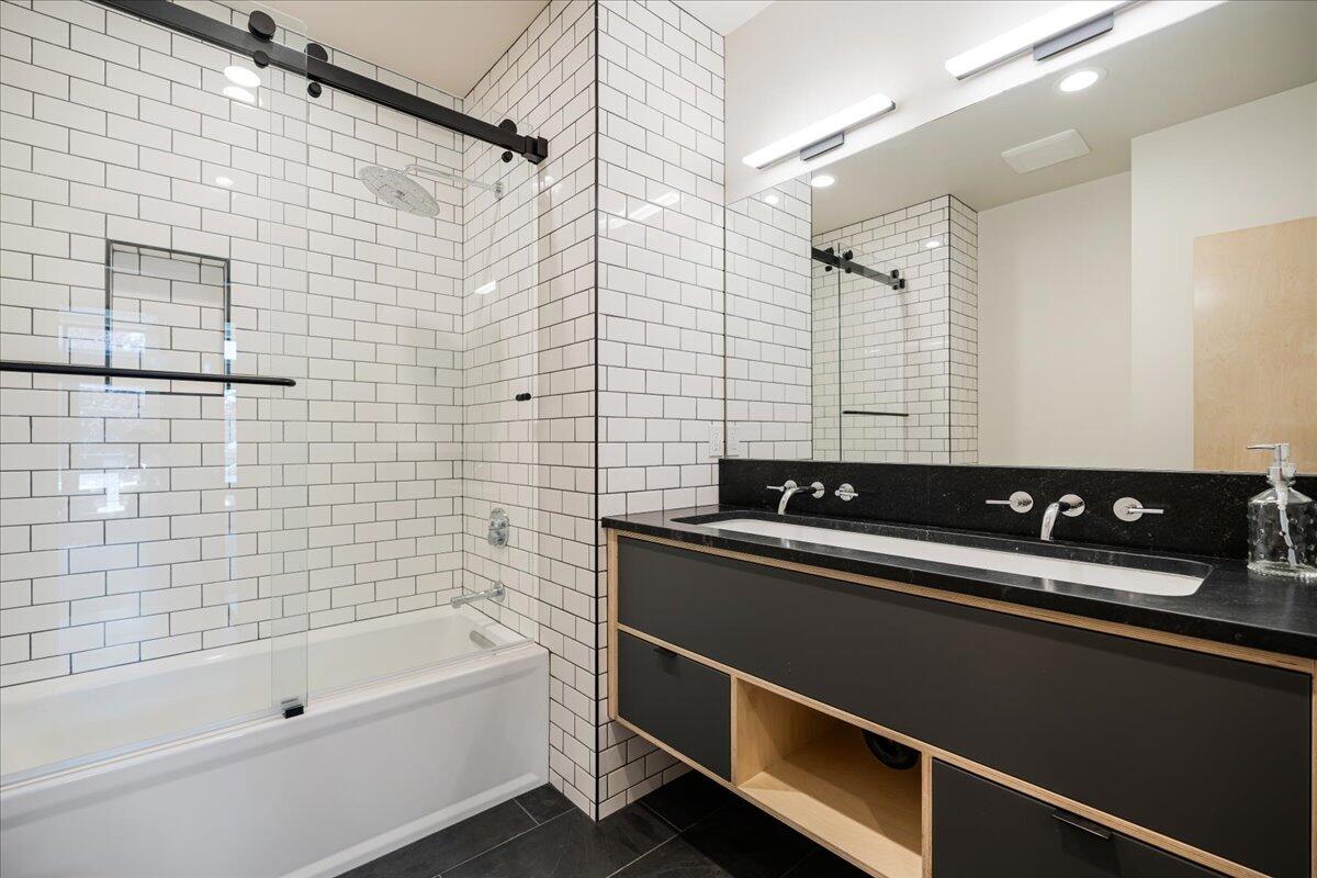 Boulevard - Residential