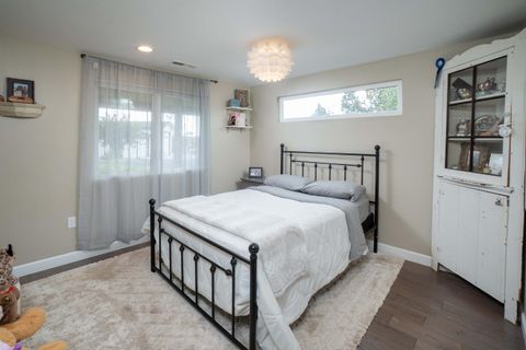 Tiny photo for 66505 Gerking Market Road, Bend, OR 97703 (MLS # 220207668)