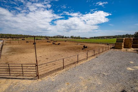 Tiny photo for 66505 Gerking Market Road, Bend, OR 97703 (MLS # 220207668)