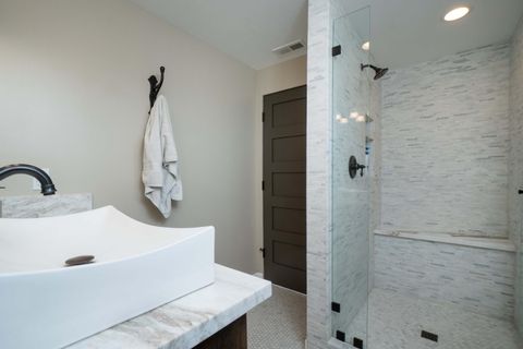 Tiny photo for 66505 Gerking Market Road, Bend, OR 97703 (MLS # 220207668)