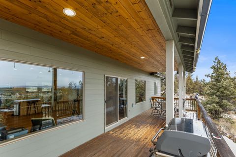 Tiny photo for 5518 NW Cedar Place, Prineville, OR 97754 (MLS # 220215846)