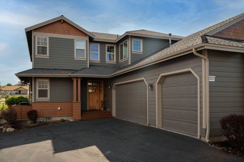 8504 Forest Ridge Loop Redmond OR 97756
