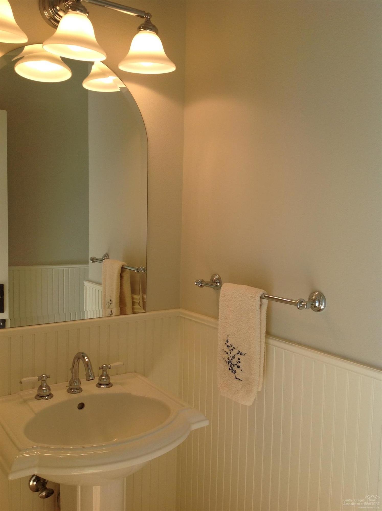 Cloud 9 Estates - Residential