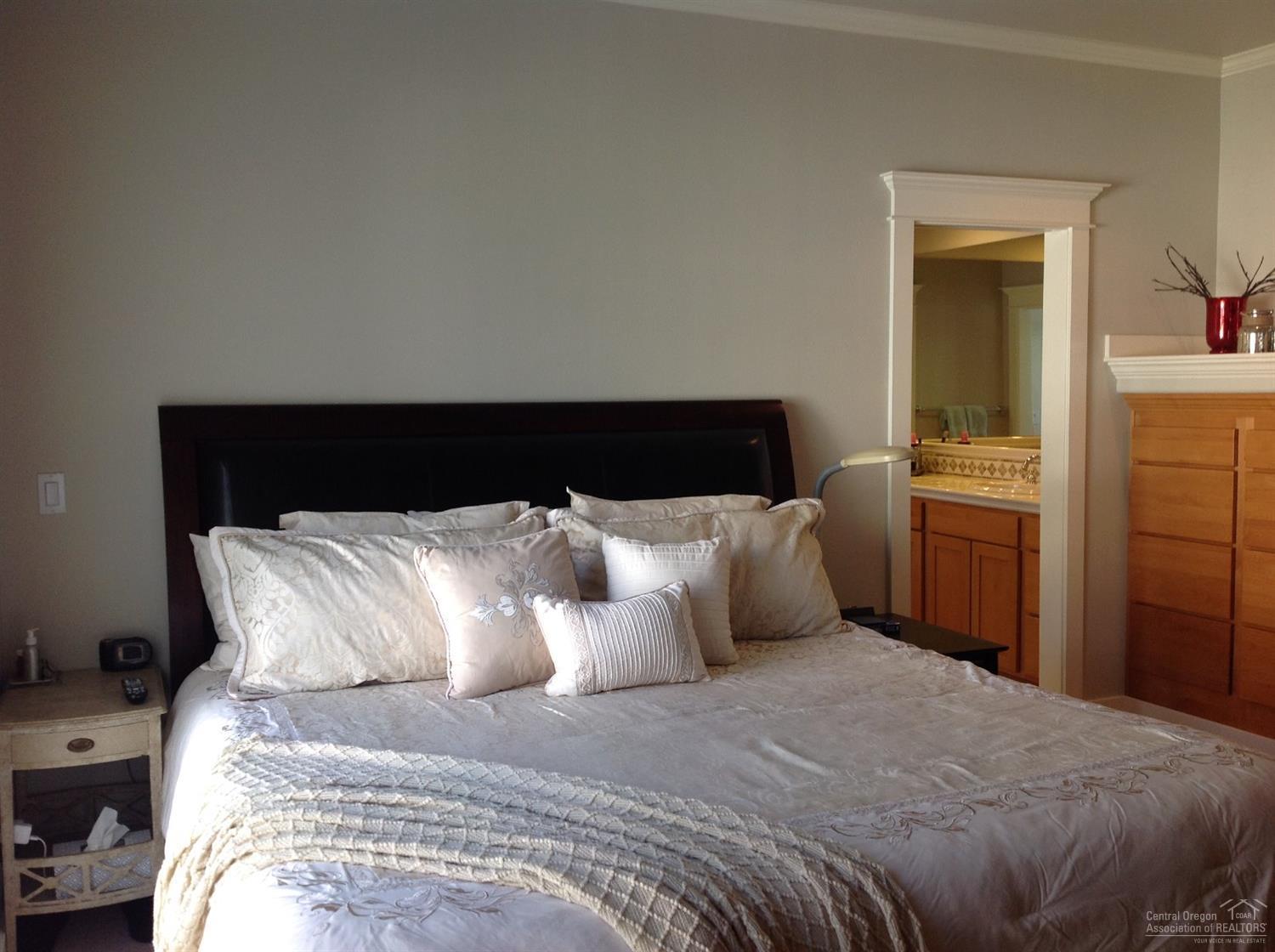 Cloud 9 Estates - Residential