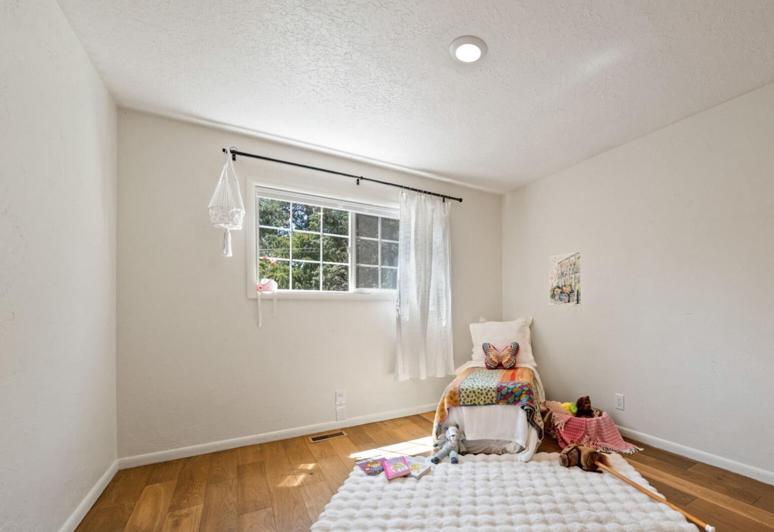 Bend View - Residential