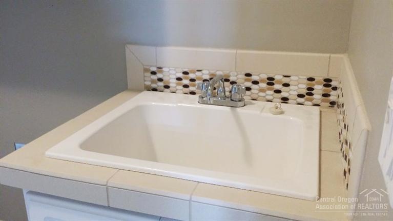 Pine Meadow Vill - Residential