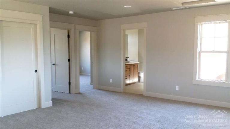 Pine Meadow Vill - Residential