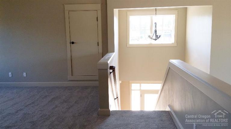 Pine Meadow Vill - Residential