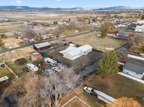 Tiny photo for 950 S K Street, Lakeview, OR 97630 (MLS # 220211884)