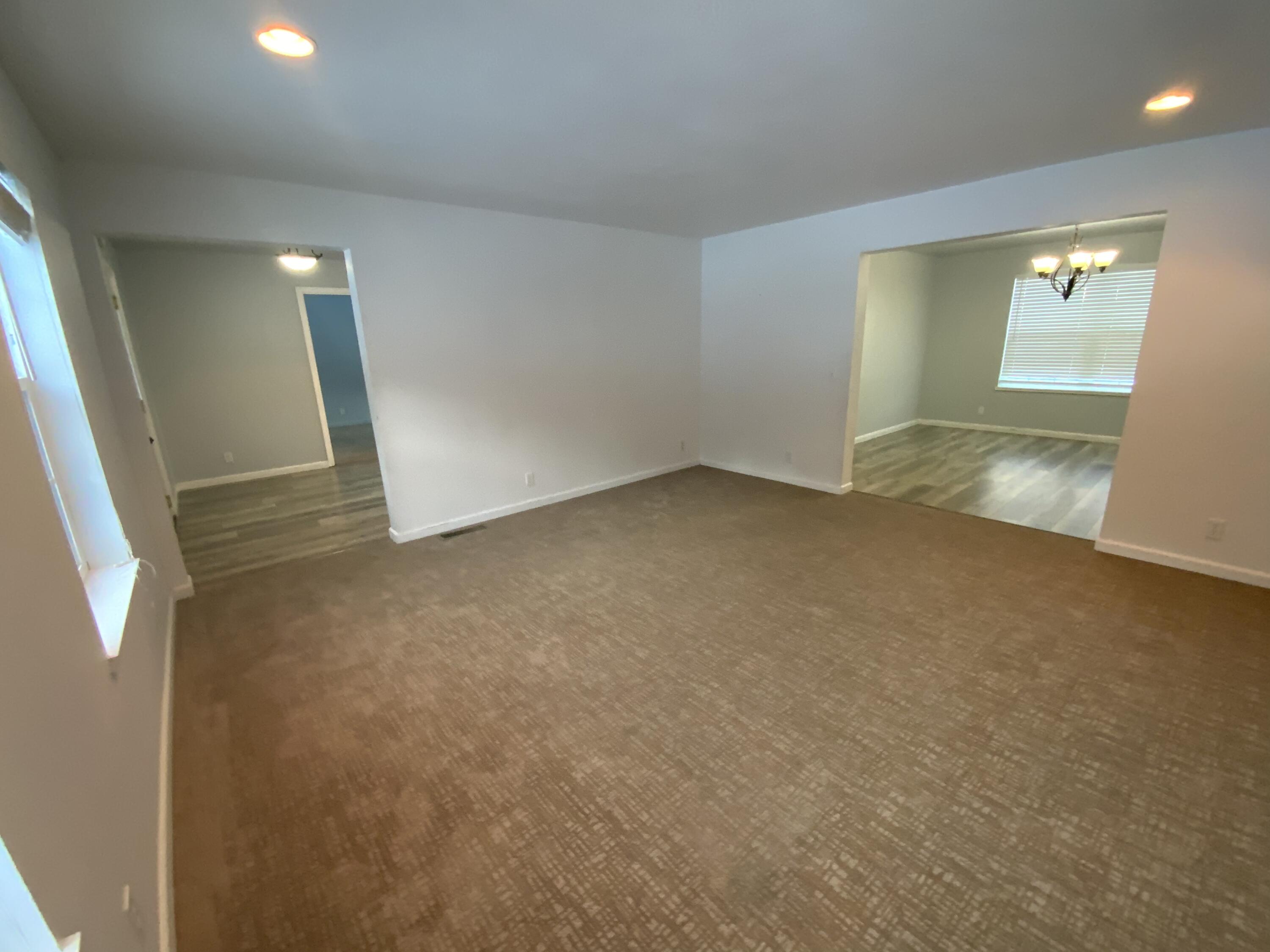Lake Shore Gardens - Residential