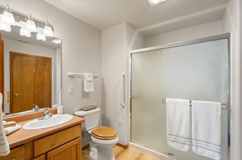 Tiny photo for 851 Pavilion Place, Ashland, OR 97520 (MLS # 220219632)