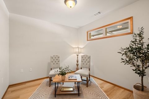 Tiny photo for 851 Pavilion Place, Ashland, OR 97520 (MLS # 220219632)