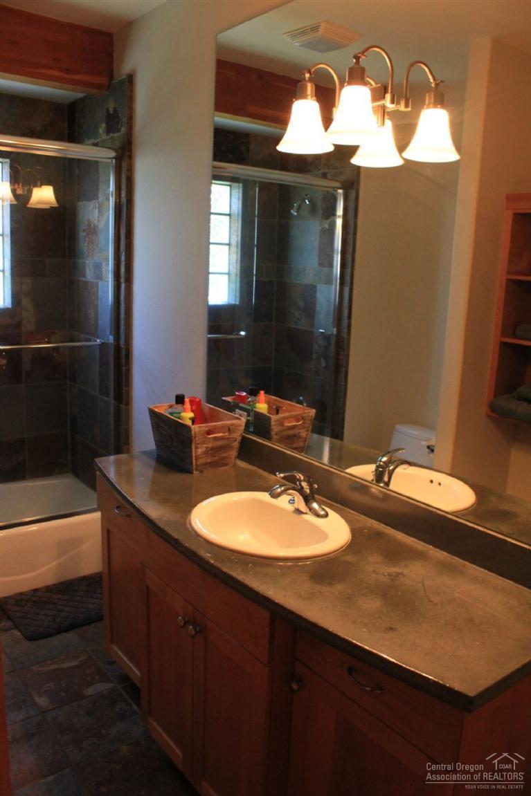 Broken Top - Residential