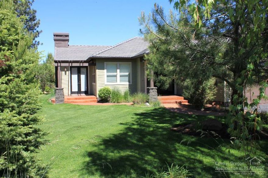 Beautiful home located in Broken Top, a luxury golf resort in Bend. 2 bedrooms, 2 full baths and den/office. Over 2000sqft. one level home. 20 Minutes from Mt. Bachelor ski area. Madrone wood flooring throughout the home has been recently refurbished. Creek with waterfall in backyard. Vaulted ceilings in living room with gas fireplace. Large modern kitchen with gas stove. Walk in closet in very spacious Master Bedroom.