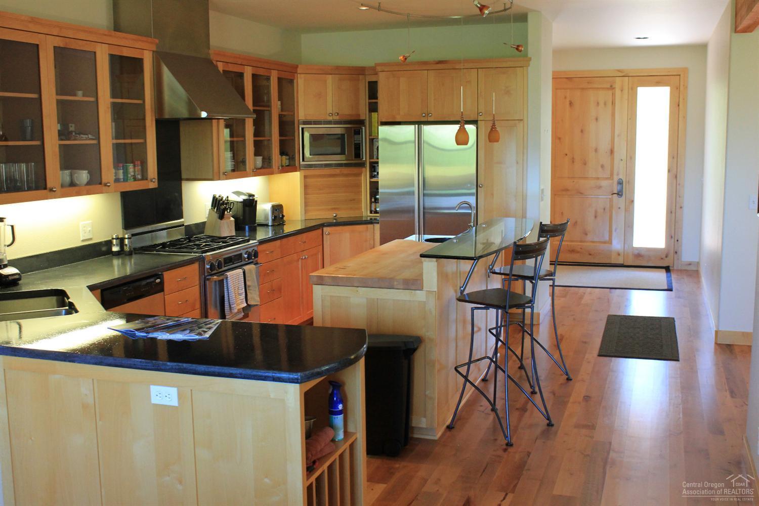 Broken Top - Residential