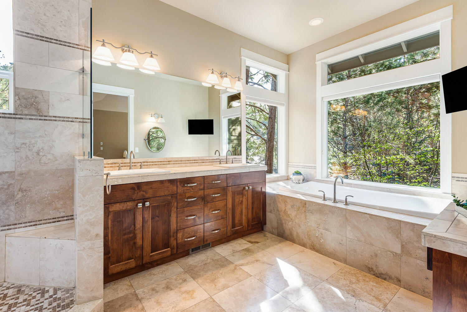 Awbrey Glen - Residential