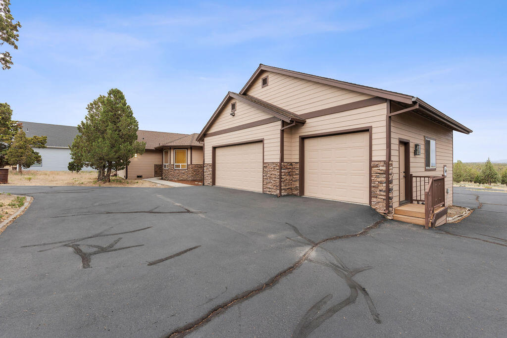 Dry Creek Airpark - Residential