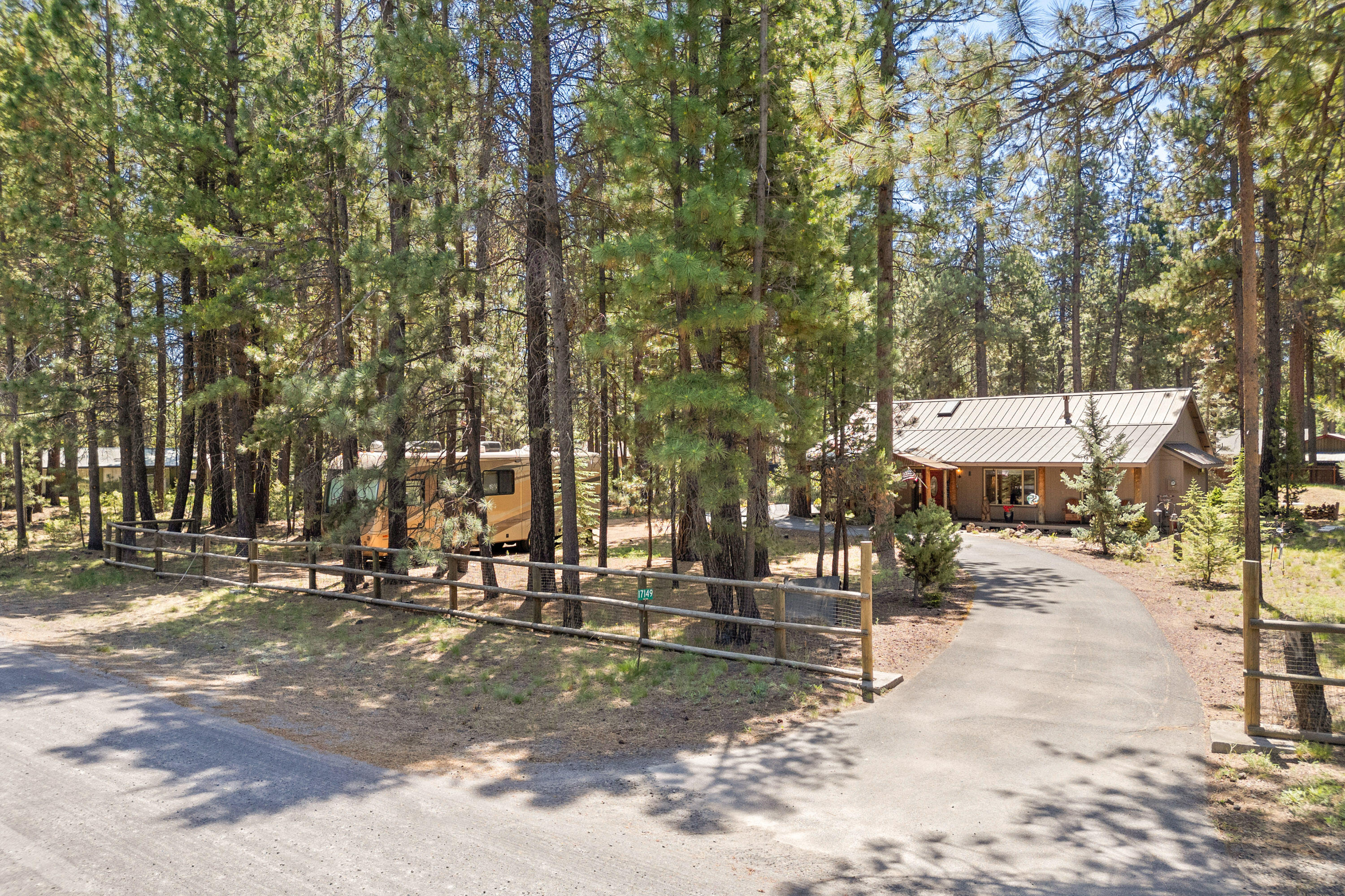 17149 Norwalk Road