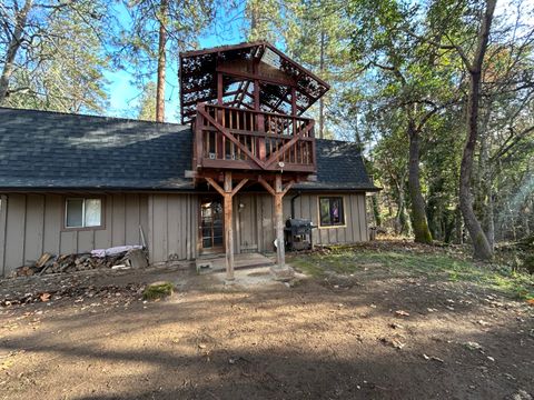 Tiny photo for 1450 Summit Loop, Grants Pass, OR 97527 (MLS # 220212499)