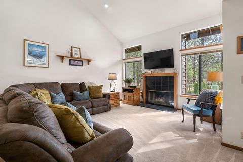 17720 Lake Aspen Court 7 Sunriver OR 97707