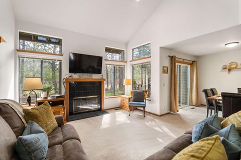 17720 Lake Aspen Court 7 Sunriver OR 97707