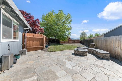 Tiny photo for 1017 Havenwood Drive, Eagle Point, OR 97524 (MLS # 220219624)