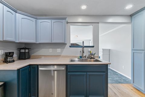 Tiny photo for 1017 Havenwood Drive, Eagle Point, OR 97524 (MLS # 220219624)