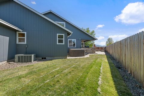Tiny photo for 1017 Havenwood Drive, Eagle Point, OR 97524 (MLS # 220219624)