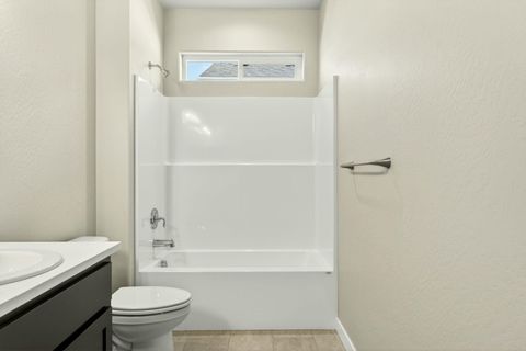 Tiny photo for 3758 Carlin Drive, Medford, OR 97504 (MLS # 220214320)