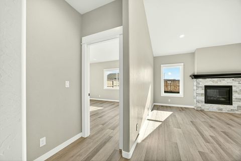 Tiny photo for 3758 Carlin Drive, Medford, OR 97504 (MLS # 220214320)