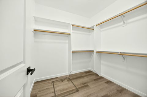 Tiny photo for 3758 Carlin Drive, Medford, OR 97504 (MLS # 220214320)