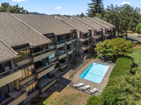 Tiny photo for 115 Rogue River Highway #APT 307, Grants Pass, OR 97527 (MLS # 220220045)