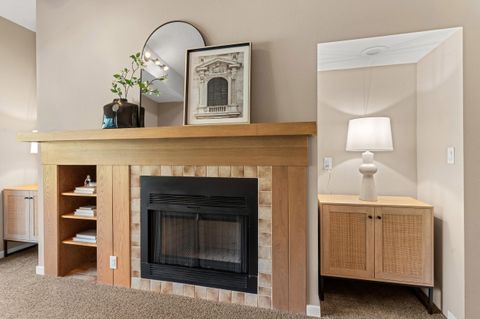 Tiny photo for 115 Rogue River Highway #APT 307, Grants Pass, OR 97527 (MLS # 220220045)