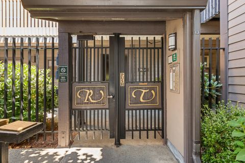 Tiny photo for 115 Rogue River Highway #APT 307, Grants Pass, OR 97527 (MLS # 220220045)