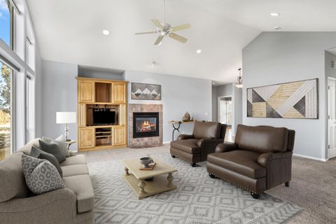 Tiny photo for 17040 SW Steelhead Road, Terrebonne, OR 97760 (MLS # 220217117)