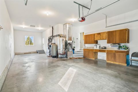 Tiny photo for 17040 SW Steelhead Road, Terrebonne, OR 97760 (MLS # 220217117)