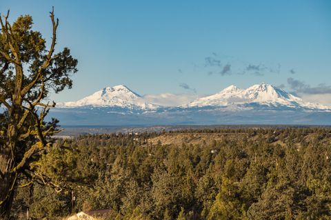 Tiny photo for 17040 SW Steelhead Road, Terrebonne, OR 97760 (MLS # 220217117)