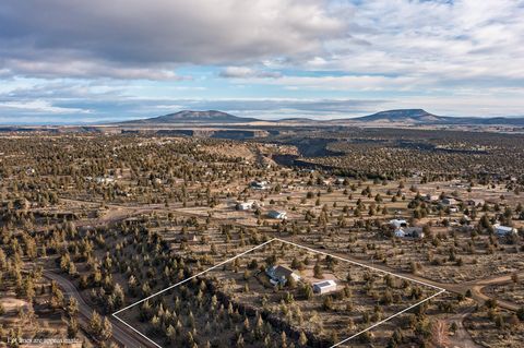 Tiny photo for 17040 SW Steelhead Road, Terrebonne, OR 97760 (MLS # 220217117)