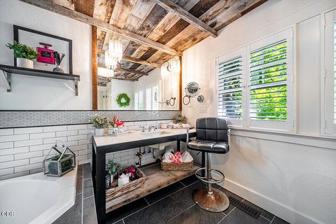 Tiny photo for 215 S 4th Street, Jacksonville, OR 97530 (MLS # 220224076)