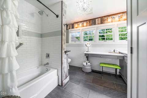 Tiny photo for 215 S 4th Street, Jacksonville, OR 97530 (MLS # 220224076)