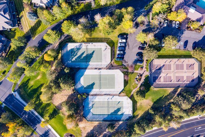 Broken Top - Residential