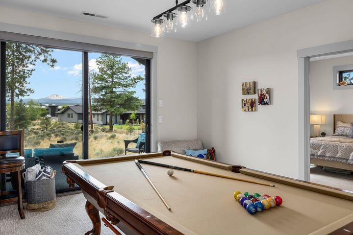 Broken Top - Residential