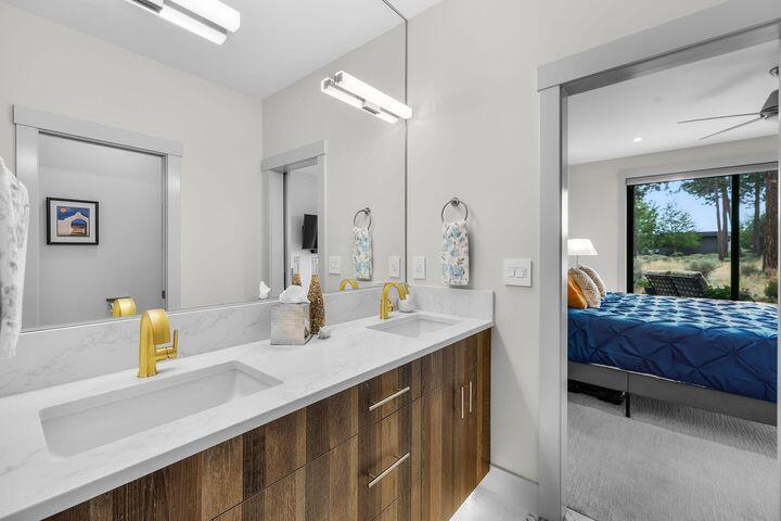 Broken Top - Residential