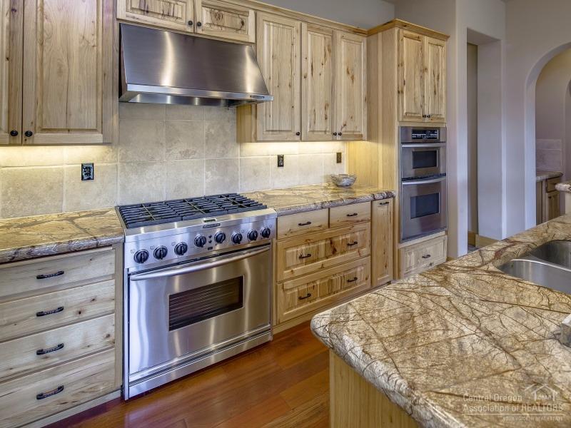 River Canyon Estates - Residential