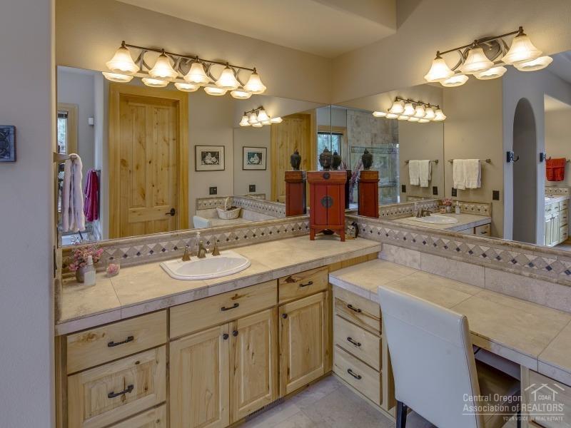 River Canyon Estates - Residential