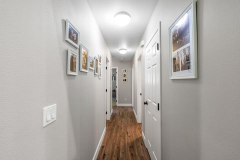 Tiny photo for 16092 Snowberry Lane, La Pine, OR 97739 (MLS # 220215709)