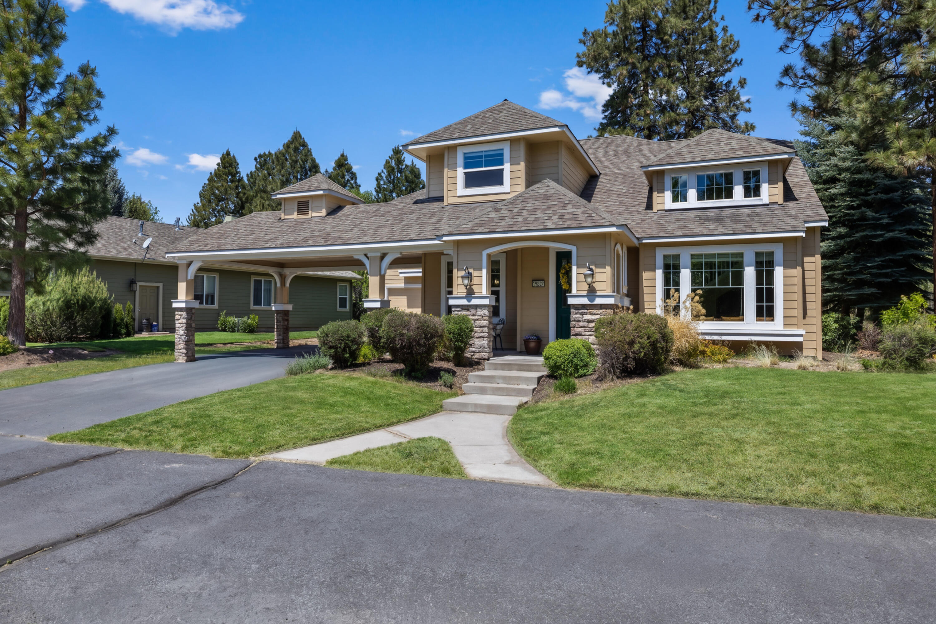 19307 Blue Lake Loop