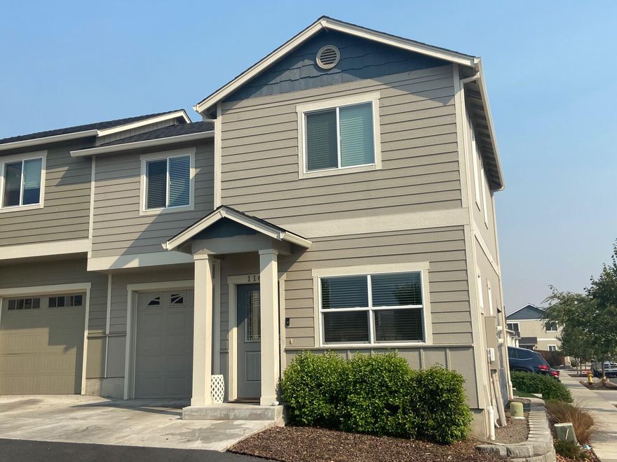 Wonderful opportunity in the Clearview subdivision in Talent. Brand new paint inside. This home was built in 2015 and was beautifully designed with many upgrades including custom cabinetry, granite counter tops and stainless steel appliances. Tiled floors and granite in the bathrooms. 9 foot ceilings downstairs and an open concept kitchen./dining room/family room.  3 bedrooms and 2 bathrooms, and laundry room upstairs. Attached 1 car garage. Close to downtown.